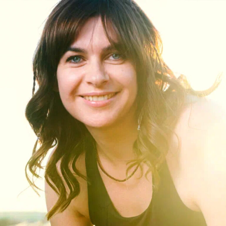 Юлия Сухова